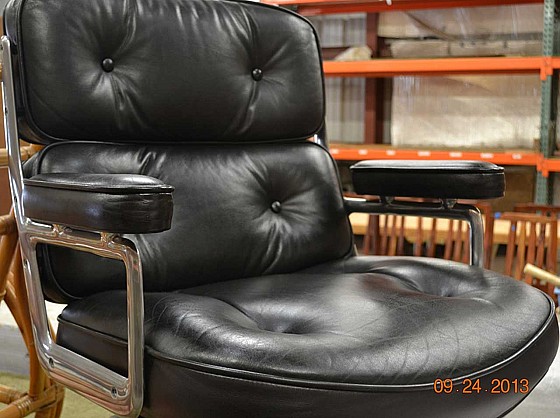 Black leather furniture repair by Ron's Furniture Repairs, Kaneohe, HI
